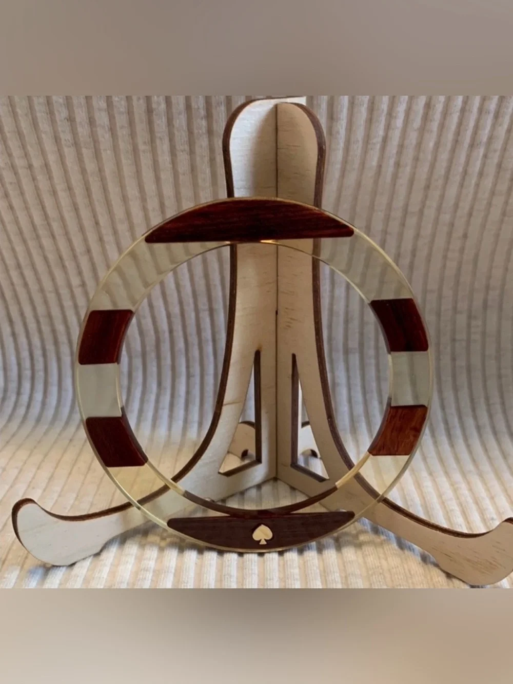 ♠️KATE SPADE♠️Walnut Wood & Resin Bangle/EUC - Picture 3 of 9